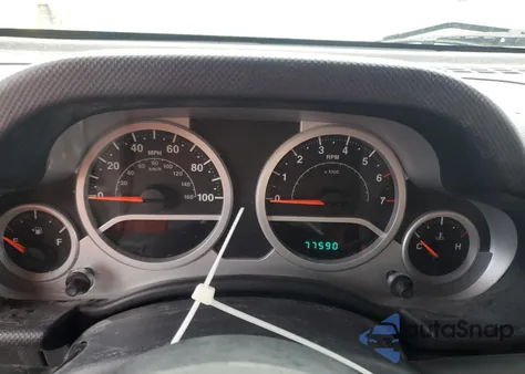 2010 Jeep Wrangler Rubicon z USA, uszkodzony, nr VIN 1J4HA6D13AL131682